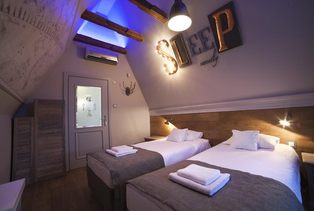 Patio Apartments - Old Town กดัญสก์ ห้อง รูปภาพ