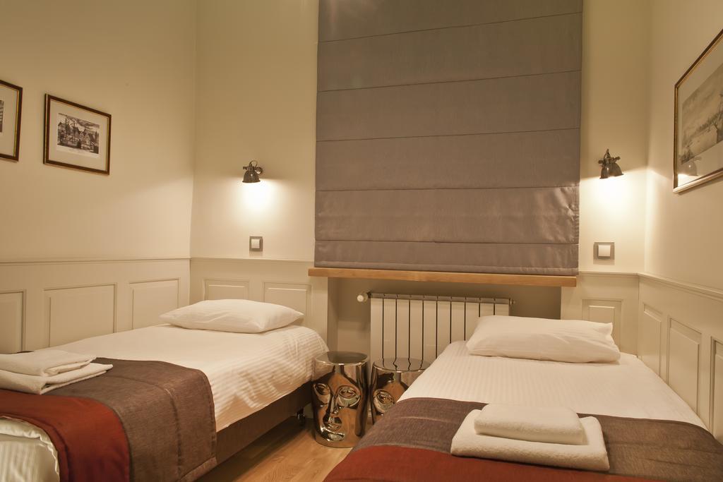 Patio Apartments - Old Town กดัญสก์ ห้อง รูปภาพ