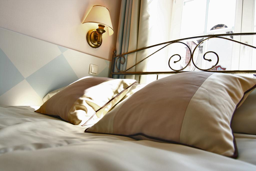 Patio Apartments - Old Town กดัญสก์ ห้อง รูปภาพ