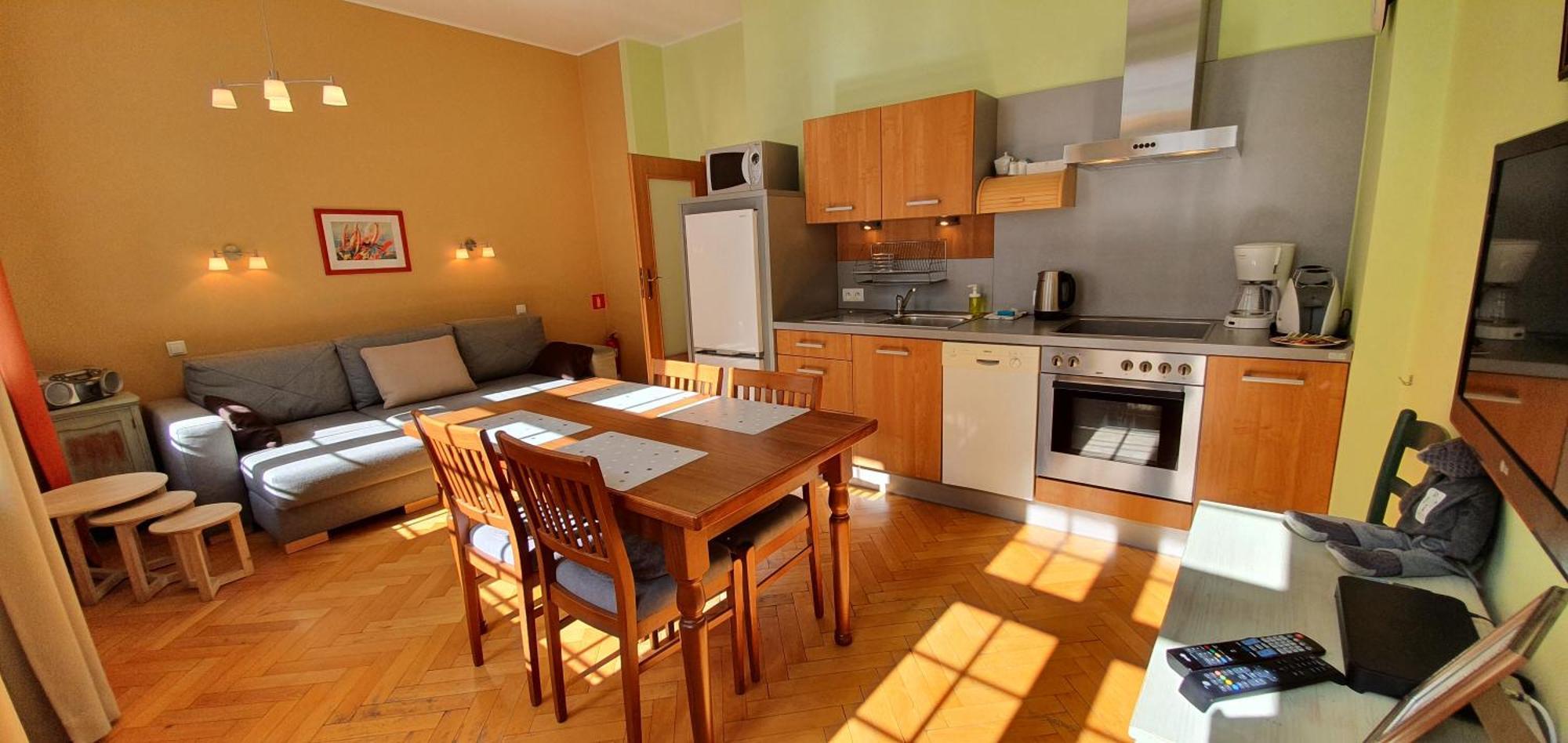 Patio Apartments - Old Town กดัญสก์ ห้อง รูปภาพ