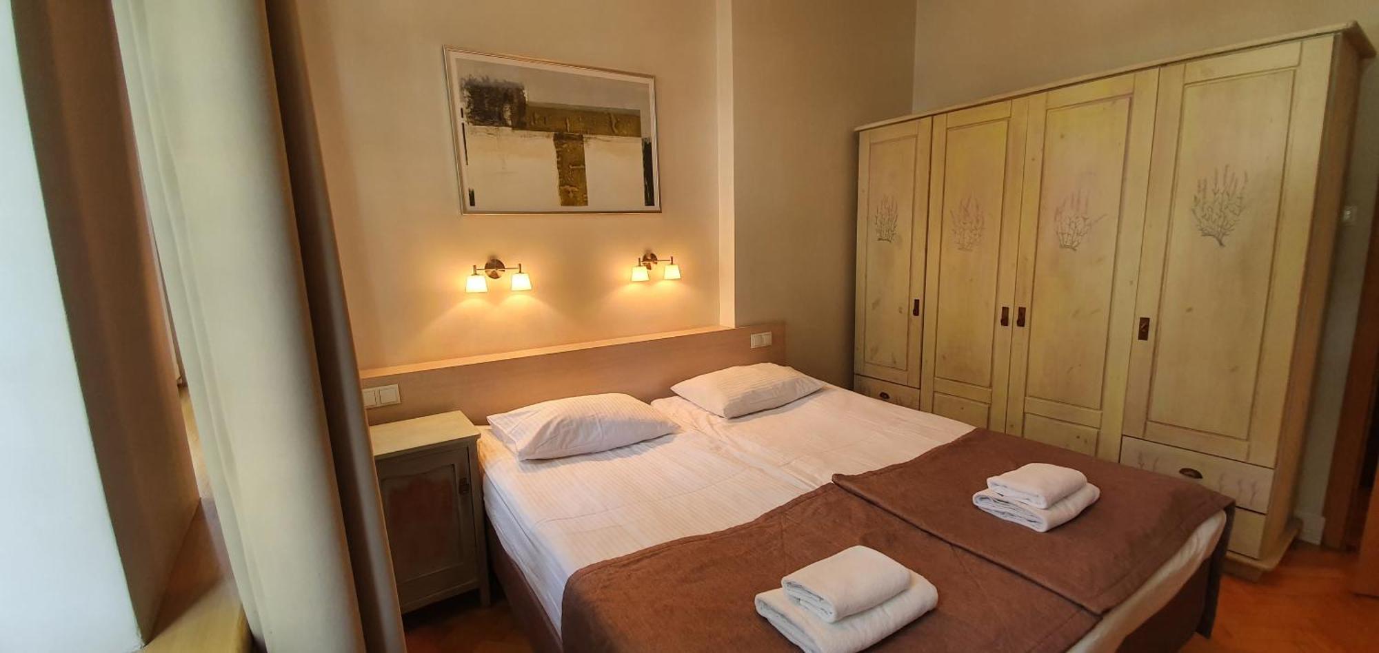 Patio Apartments - Old Town กดัญสก์ ห้อง รูปภาพ